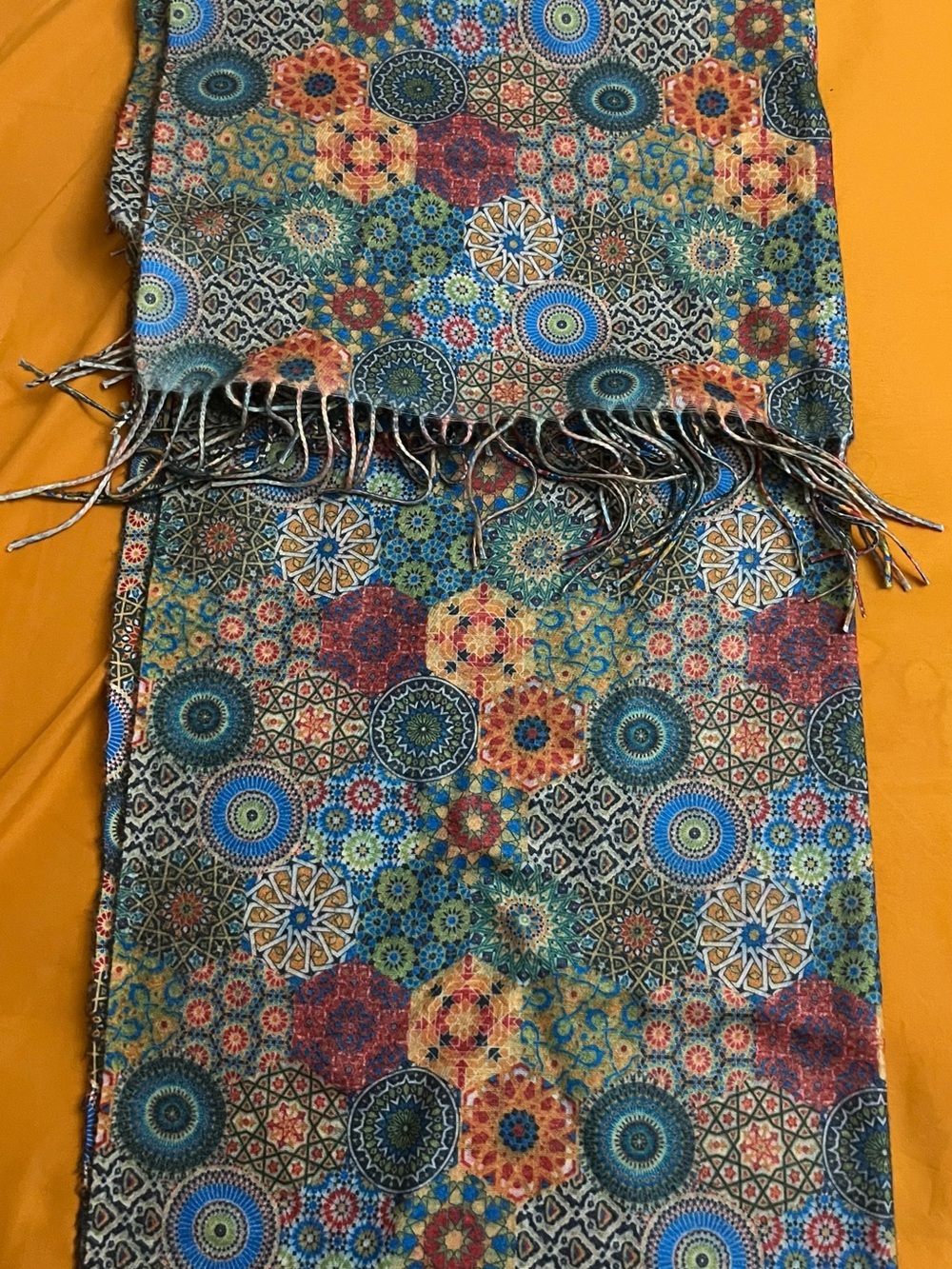 Pashmina from SPAIN Multicolor Mosaic Pattern - Picture 2 of 2